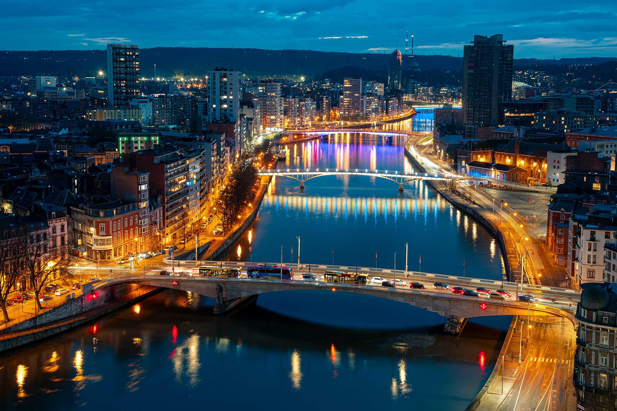 Les lumi&egrave;res de la ville [Photo de André Defaweux]