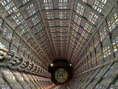 Au sommet de l'église St Joseph au Havre