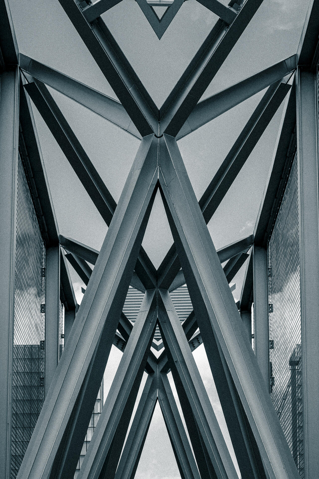 Quand les droites se croisent [Photo de Valérie Beauvais]