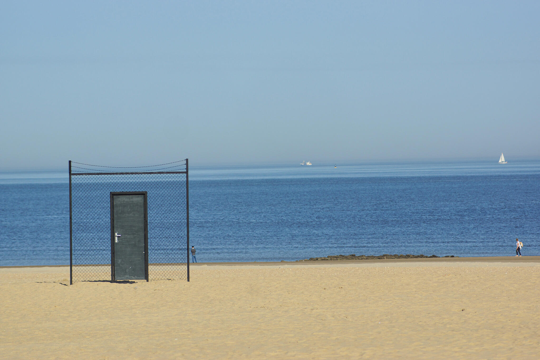 Une porte vers la mer [Photo de Marc Durant]