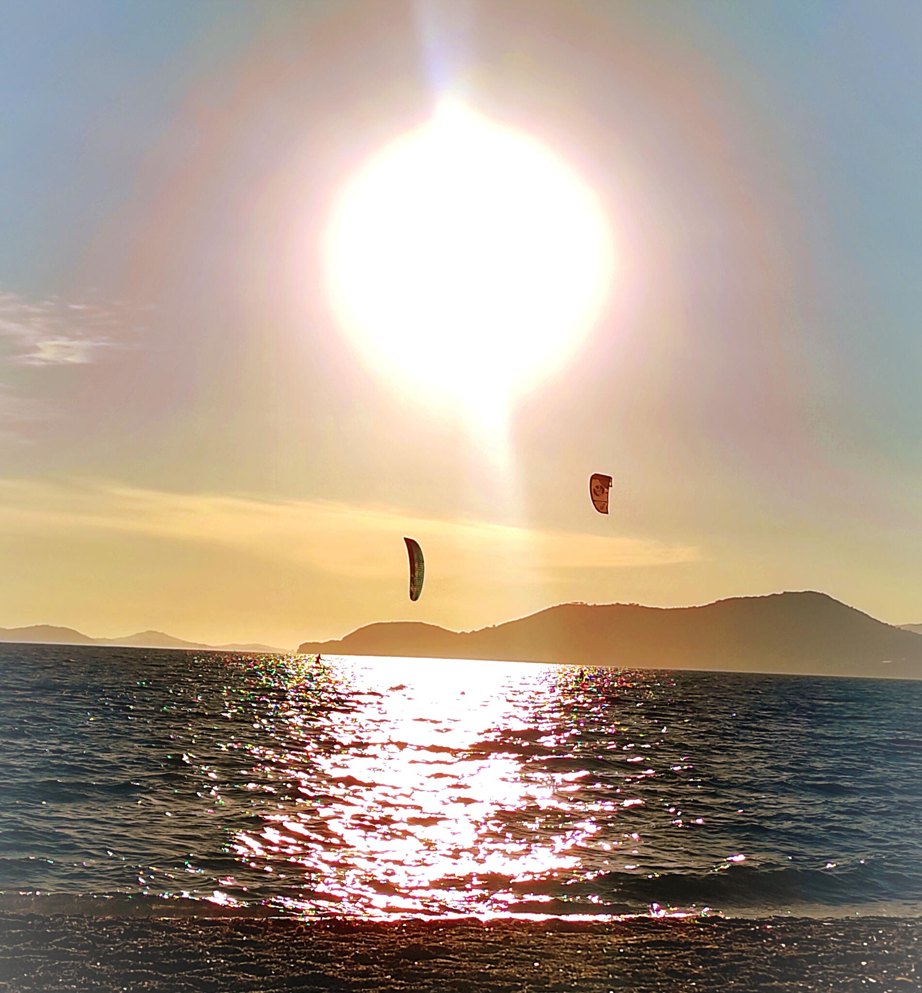 Envol vers le soleil [Photo de Claudine Strohm]