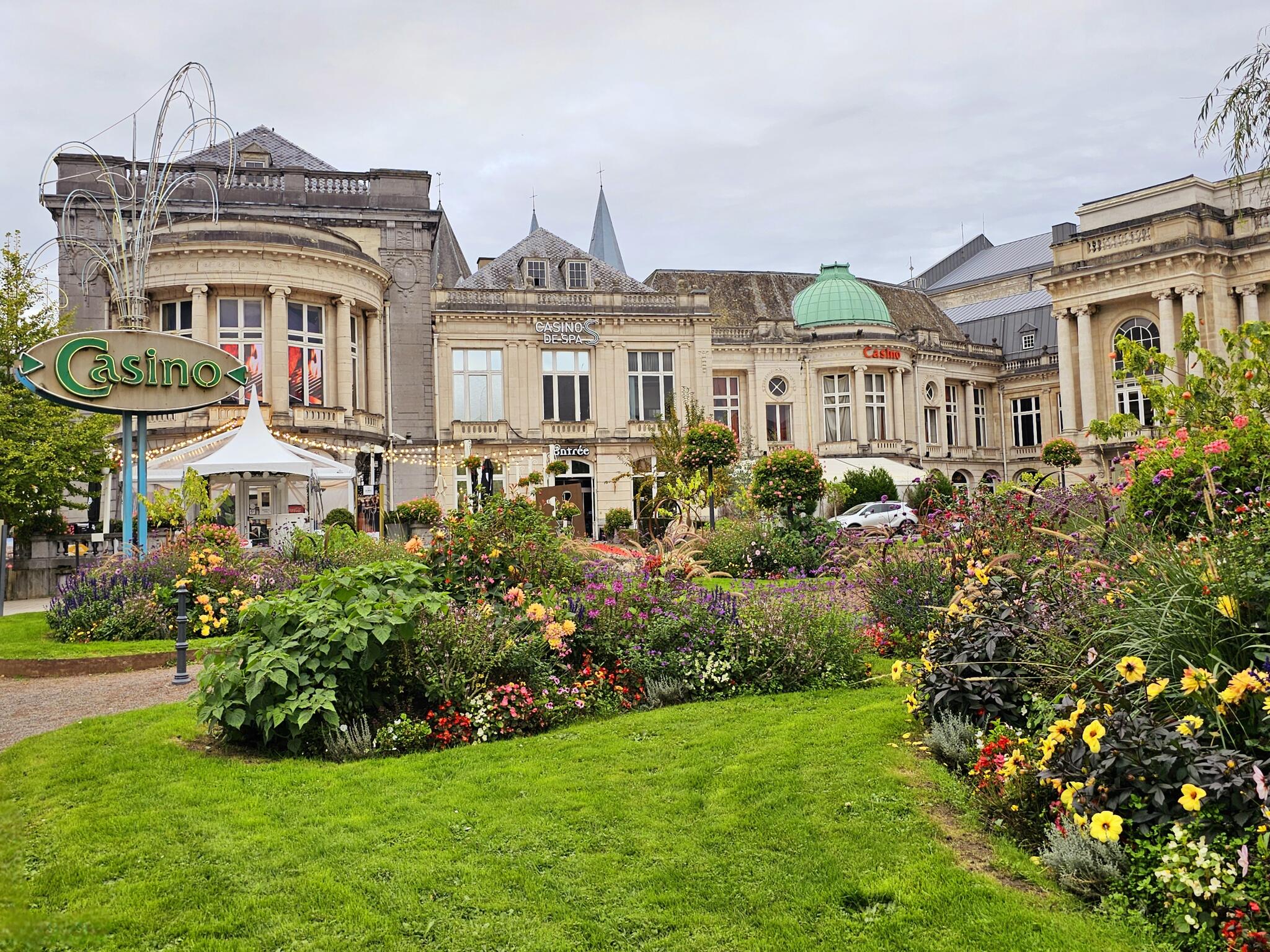 Jardins du Casino de Spa [Photo de Geneviève Legay]