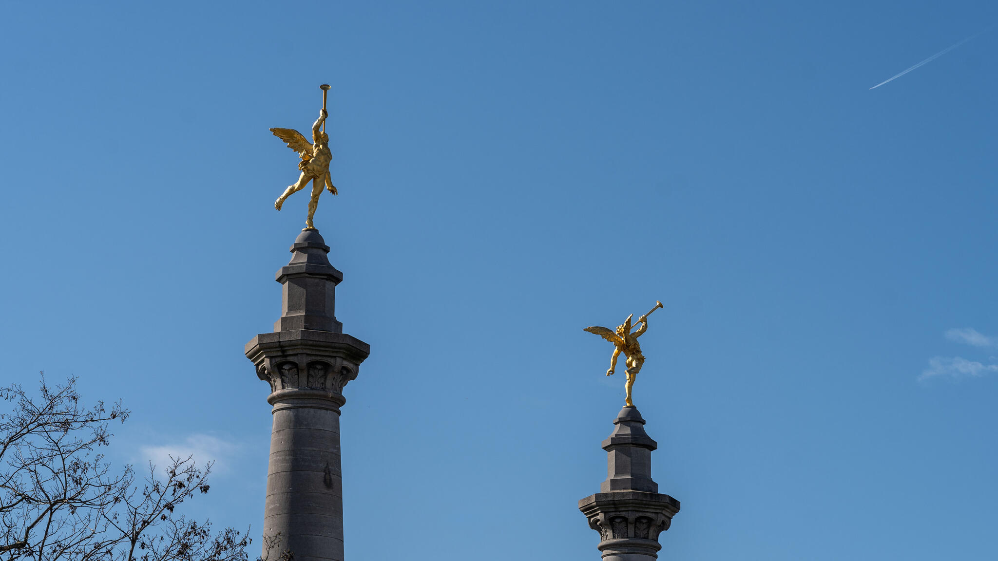 Les Renommées du Pont de Fragnée [Photo de François Piette]