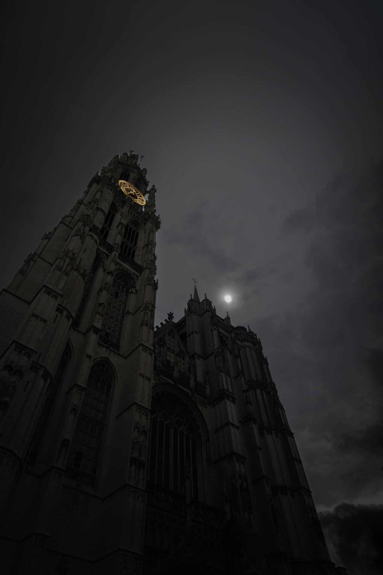 Élévation sur Anvers [Photo de Dominique Franssen]