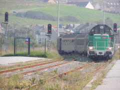 le train entre en gare