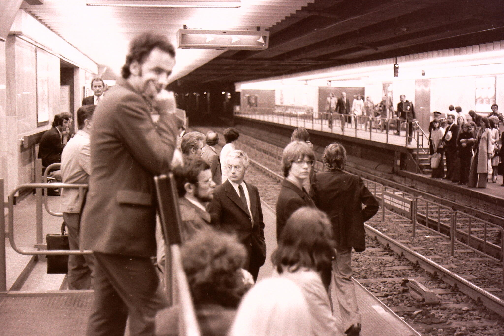 Ligne 2 pré-métro en 1980 (ILFORD 1000ASA, CANON Ftb) [Photo de Jean Putzeys]