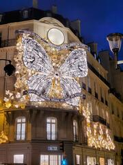 Paris à Noël avec les grandes marques qui nous en mettent plein les yeux