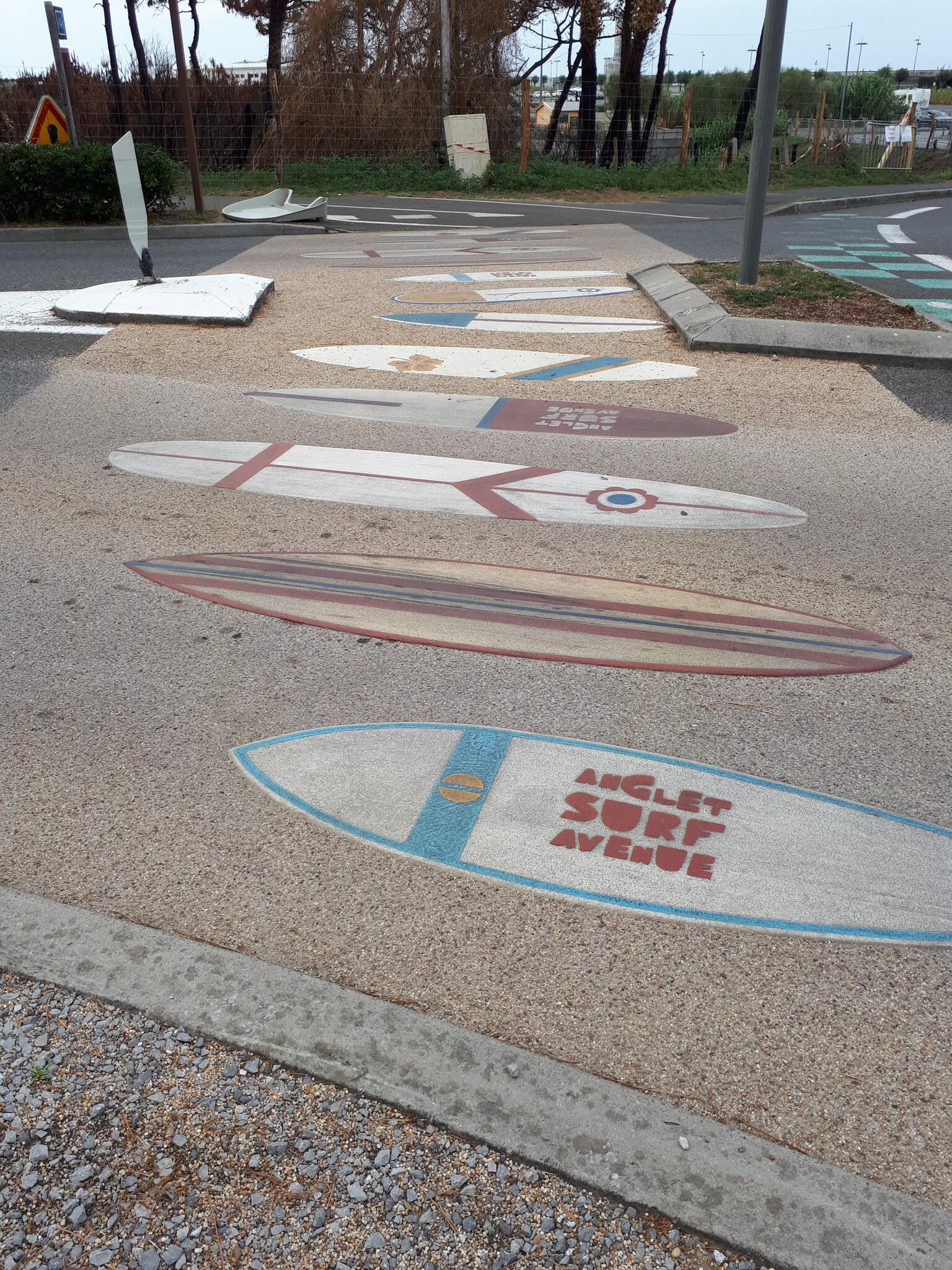 Que dit le code de la route ? [Photo de Daniele Deleglise]